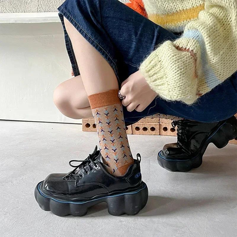 Fashion Harajuku Retro Crew Socks Women Korean Style Vintage Streetwear Women Socks College Style School Girls Cotton Long Socks