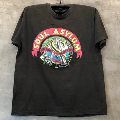 Tops – T-Shirts