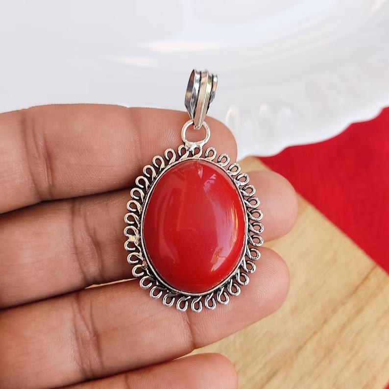 Φυσικό Κόκκινο Κοράλλι Κρεμαστό Πετράδι Ασημένιο 925 Κρεμαστό με Αλυσίδα Κολιέ