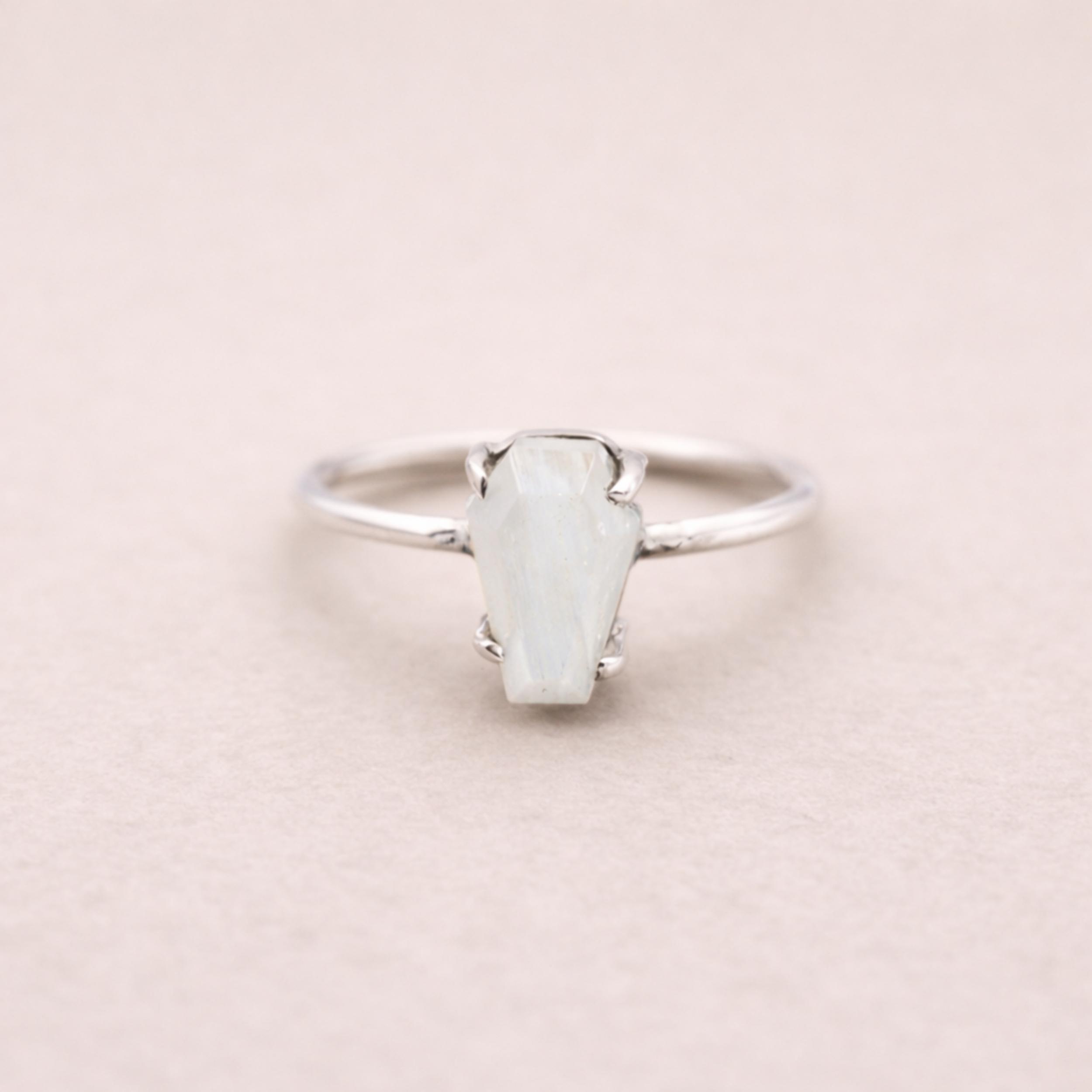 

Moonstone Coffin Ring in 925 Sterling Silver, Prong Set Gemstone Ring for Women, Gothic Boho Handmade Jewelry 4 серебряный