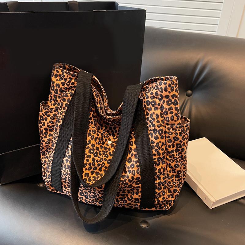 Canvas Large Capacity Shopping Totes Winter New Luxury Handbags Oversized Leopard Prints Shoulder Bags for Women Deformable CLE