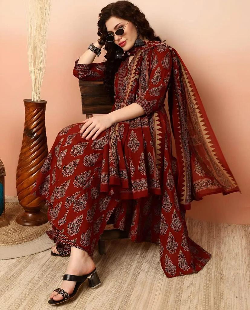 Women Designer Floral Printed Kurta Pant Dupatta Set Indian Bollywood Top Tunic Kurti