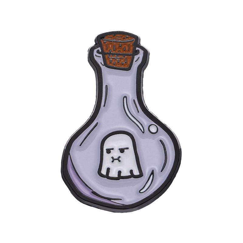 

Cartoon Playful Bee And White Ghost Brooch Ideal For Halloween And Wear Everyday XZ9350