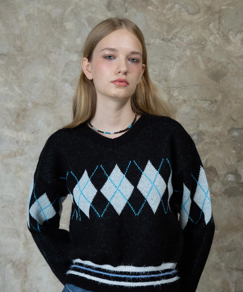 LARTIGENT L13 Argyle V-Neck Knit(Black)