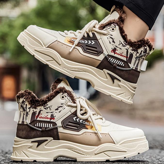 Winter Short Plush High Cut Thick Soled Men's Casual Shoes Anti Slip and Fleece Warm Men's Boots Cotton Shoes Platform Boots