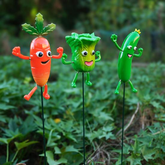 Decorative Metal Stakes Cute Cartoon Vegetables Resin Garden Stake, Funny Vegetable Character Figurine Yard Decor, Creative Whimsical Outdoor