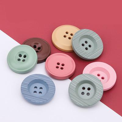 Large Round 4 Hole Resin Sewing Button Black White Red Buttons Scrapbooking For Diy Crafts Clothing Coat Sweater Decor 25/27Mm