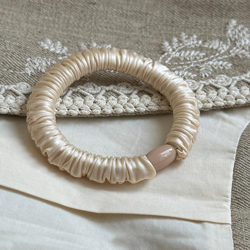 1 pieza Nuevas Bandas de Pelo de Seda Coreanas de Alta Calidad Diademas Mujeres Niñas Dulce Color Puro Bandas Elásticas de Goma Cuerdas para el Pelo Accesorios