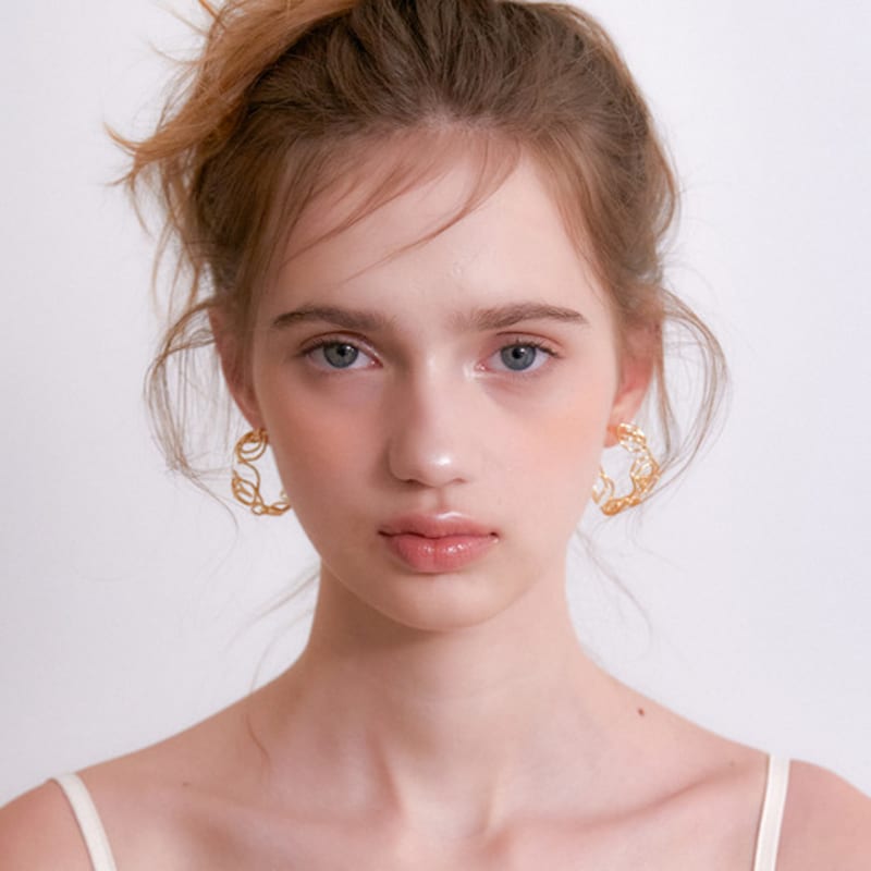 OVLA ROSE WIRE HOOP EARRING_2color JE057