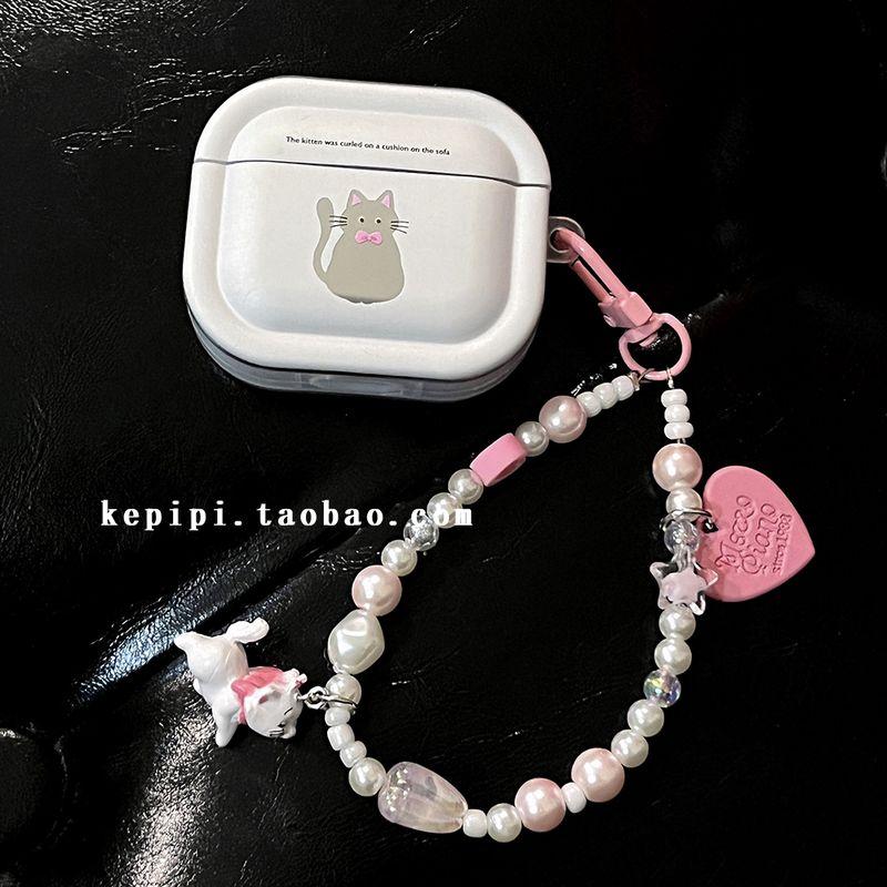 

Apple 3 Generation Soft Shell Japanese and Korean Ins Headset Protective Cover Apple AirPods 2 Sitting cat + hanging chain