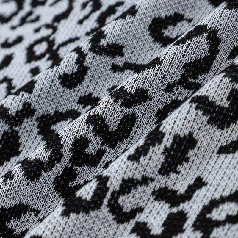 Pull à col rond pour femme Court Imprimé léopard Tricoté Haut à la mode et décontracté Pull Jumper Chemise de fond Automne et Hiver