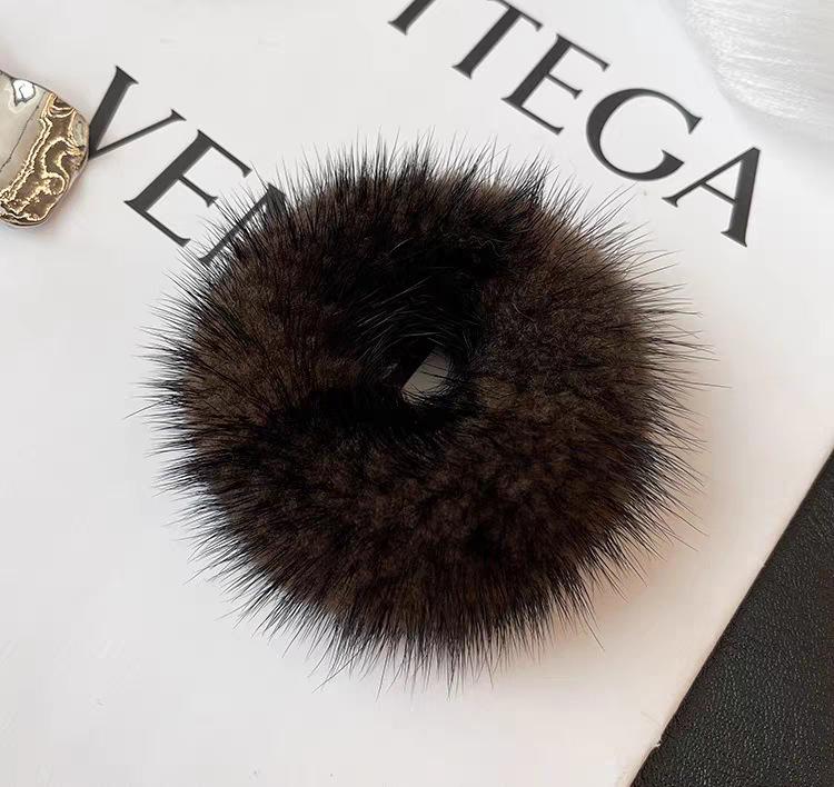 Korean Mink Fur Hair Tie: Cute & Plush High-End Hair Accessory for Women