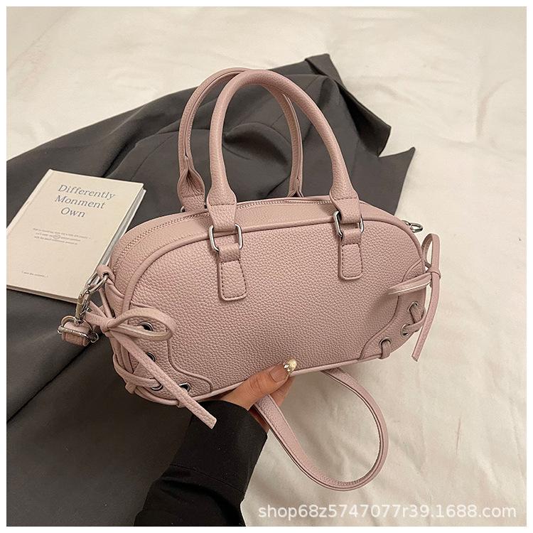 Premium Sense Hand-held Bowling Bag 2025 South Korea's New Fashion Simple Shoulder Messenger Bag Niche Versatile Women's Bag