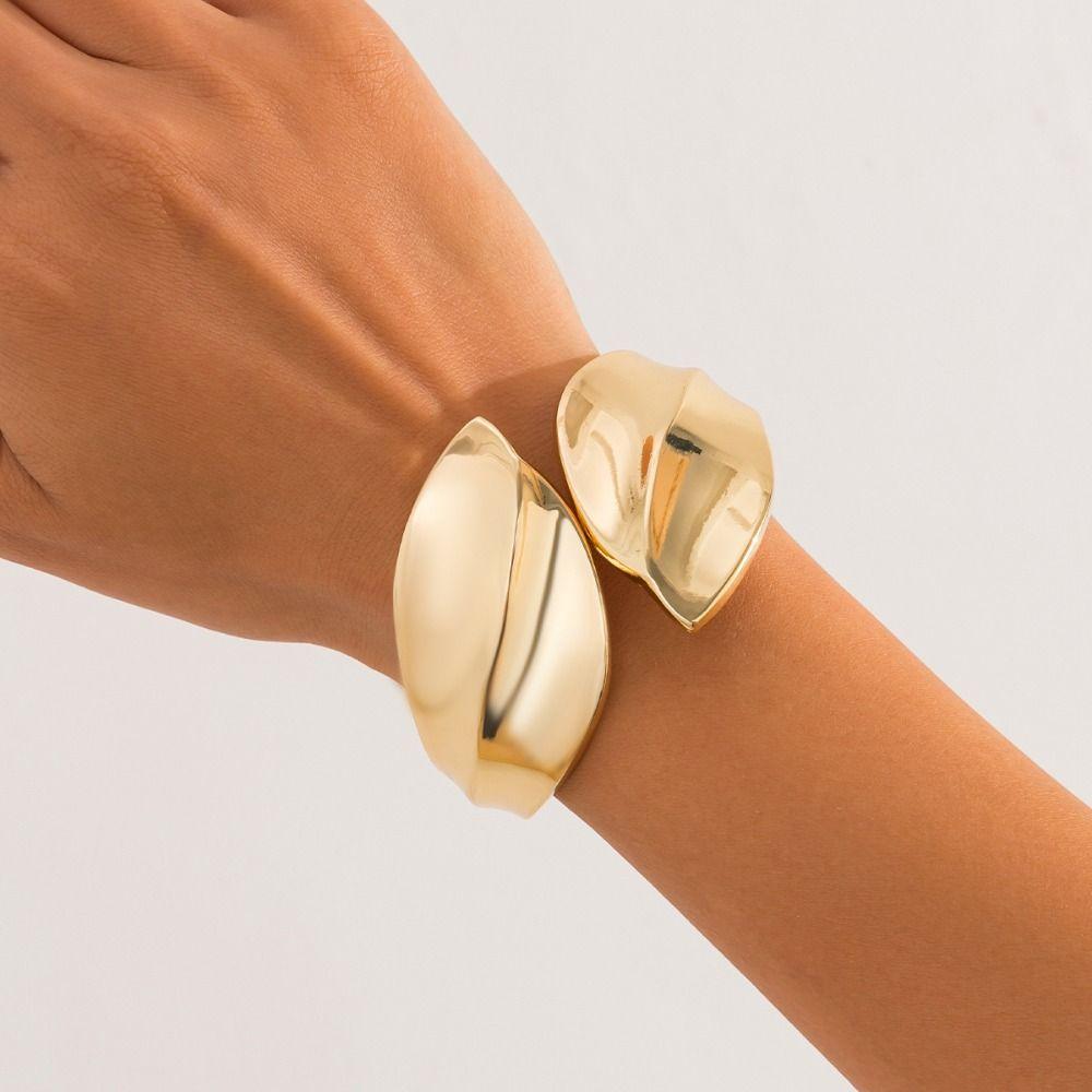 Fashion Steampunk Exaggerated Bracelets Luxury Creative Chunky Wide Cuff Heavy Metal Punk Bangles For Women Men