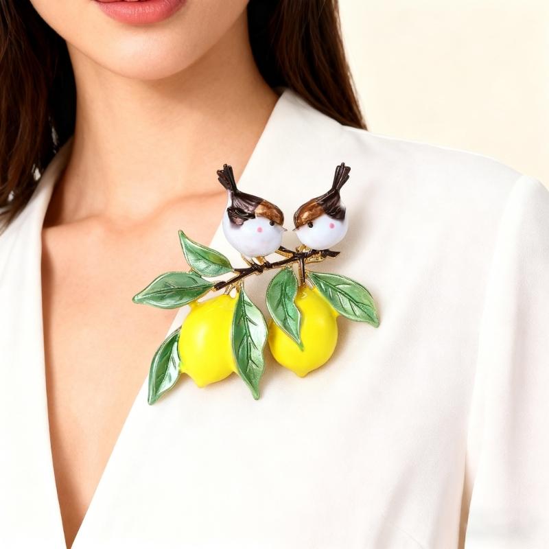 Cartoon Style Lemon Bird Alloy Safety Badge Pin Spring Summer Fashion Unisex Brooch Decorative Scarf Clip Bag Charm