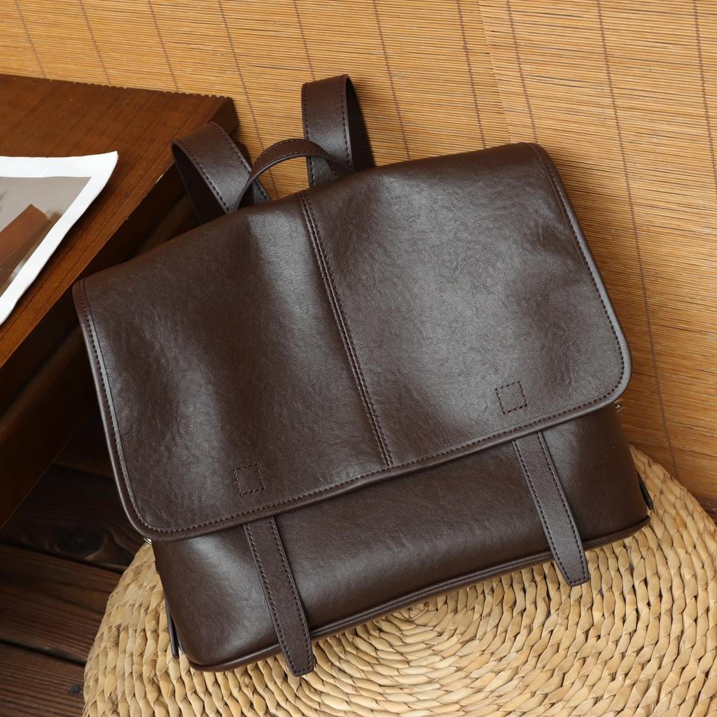 First Layer Cowhide Backpack Horizontal Casual Retro Mailman Bag Versatile Commuter Large Capacity Backpack Leater