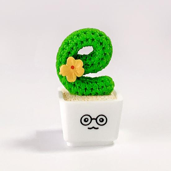 4Pcs/Set Mini Potted Cactus Ornament Cartoon Expression LOVE Shape Cactus Planter Pot Statue Figurine