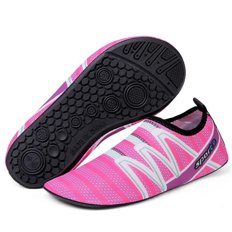 Cross-Border Hot-Selling Water Shoes: River Tracing, Quick-Dry, Couple's Beach, Breathable Non-Slip, One-Piece Design