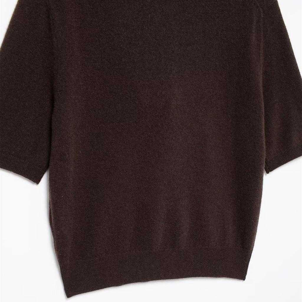 2025 Spring Women's Argyle Jacquard Knit Top with Turn-Down Collar and Short Sleeves