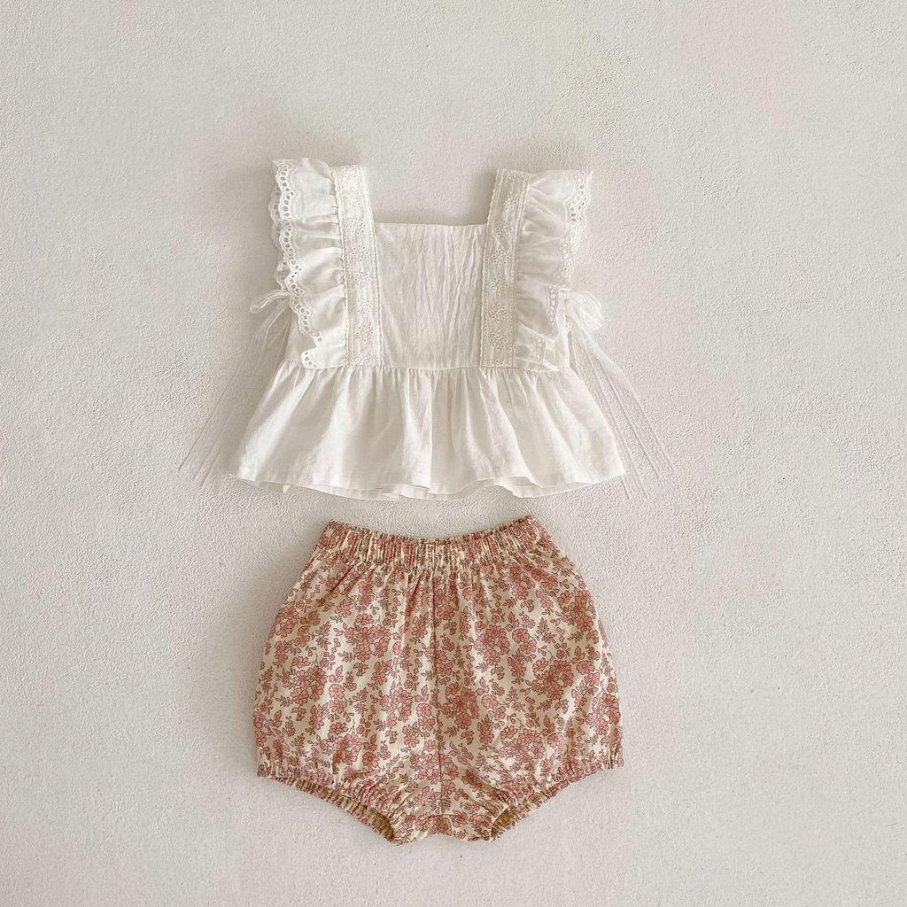 Infant Lace Flutter Sleeve Top & Floral Shorts 2-Piece Set for Baby Girls - Summer 2024