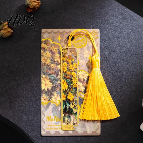 High-end Metal Bookmark Bookmarks with Tassel Hollow Out Oil Painting Theme Book