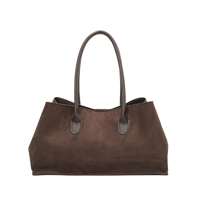 

Retro suede tote bag women s autumn and winter new fashion commuting large capacity shoulder armpit bag