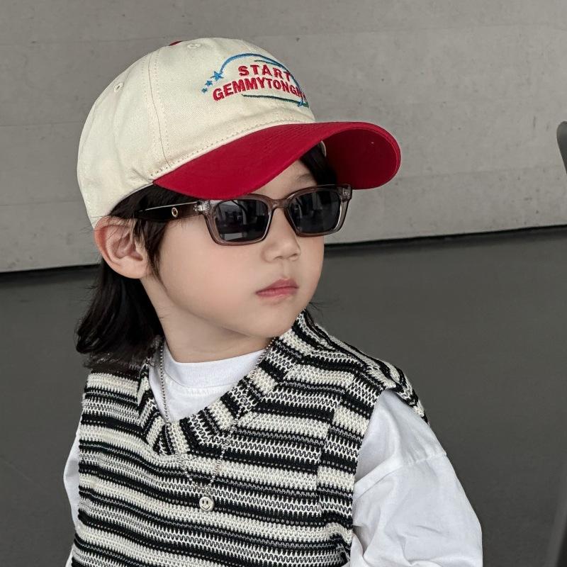 Children's Baseball Cap Ins Embroidered Letters Casual Splicing Contrast Color Boy's Personality Sun Protection Baseball Cap Outdoor Versatile