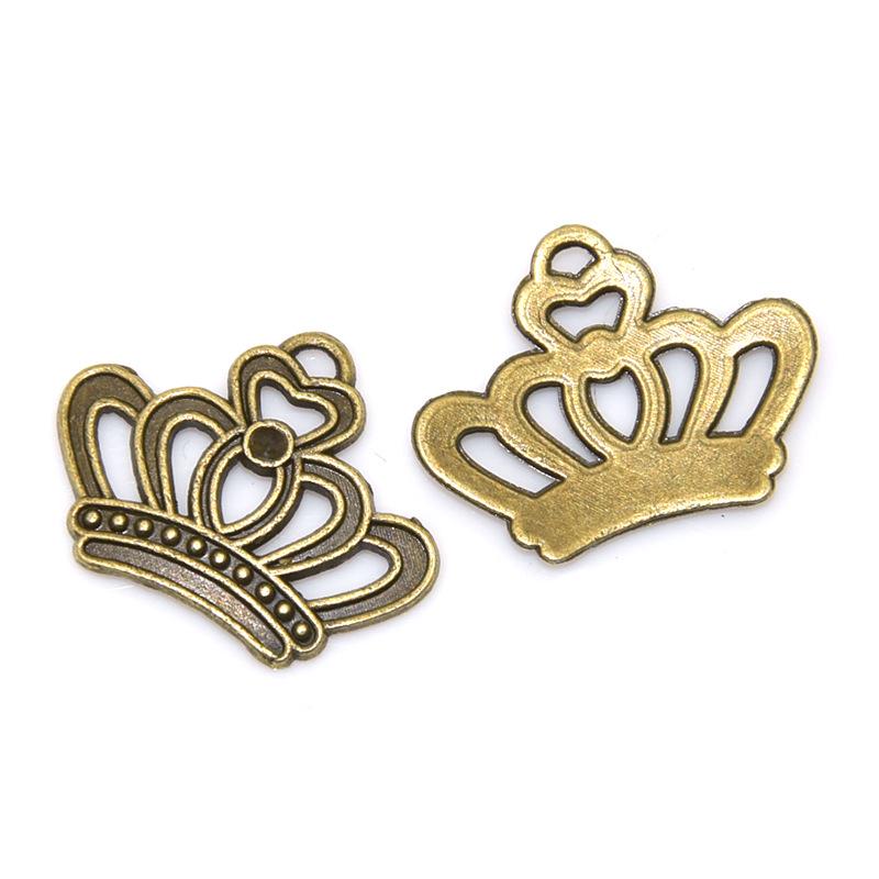 DIY Hollow Retro Crown Pendant for Necklace or Bracelet - Alloy Jewelry Charm (23*18mm)