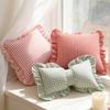 JETZT KAUFEN 1 Stück karierte Kissenhülle mit Rüschen Weiche Heimdekoration für Sofa Schlafzimmer Wohnzimmer Modische Kissenhülle