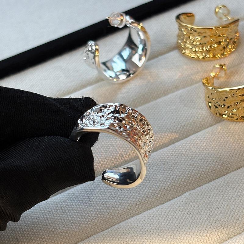 Gold-Plated C-Shaped Earrings: Elegant, Stylish, and Perfect for European & American Fashion.