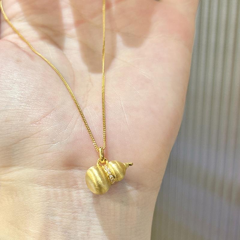 New in refreshing style Fashion matte classic brushed gourd necklace trendy retro antique gold craftsm pendant banquet jewelry
