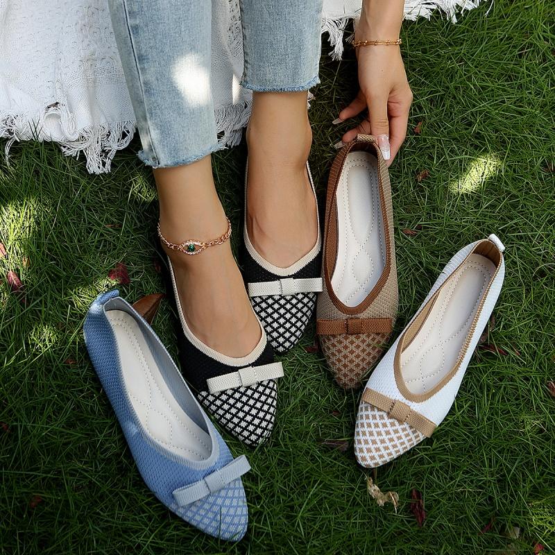 Fashion New Women Knitted Slip on Flats Breathable Comfortable Flats Shoes Walking Shoes Casual Pointed Toe Walking Sneakers Loafers