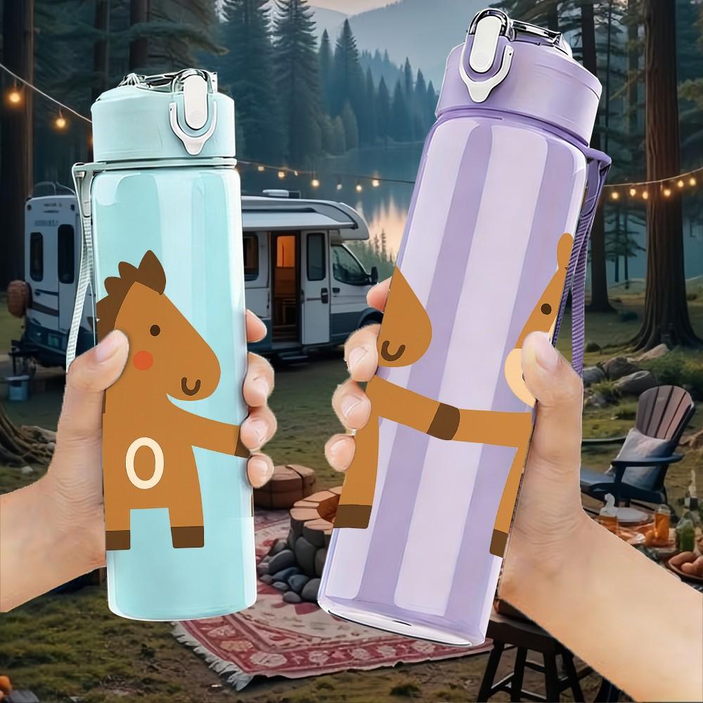 1PC Two Brown Horse Cartoon Print 750ml Color Plastic Sports Water Bottle Leakproof Flip Straw Lid Suitable for Sports Office Home Use