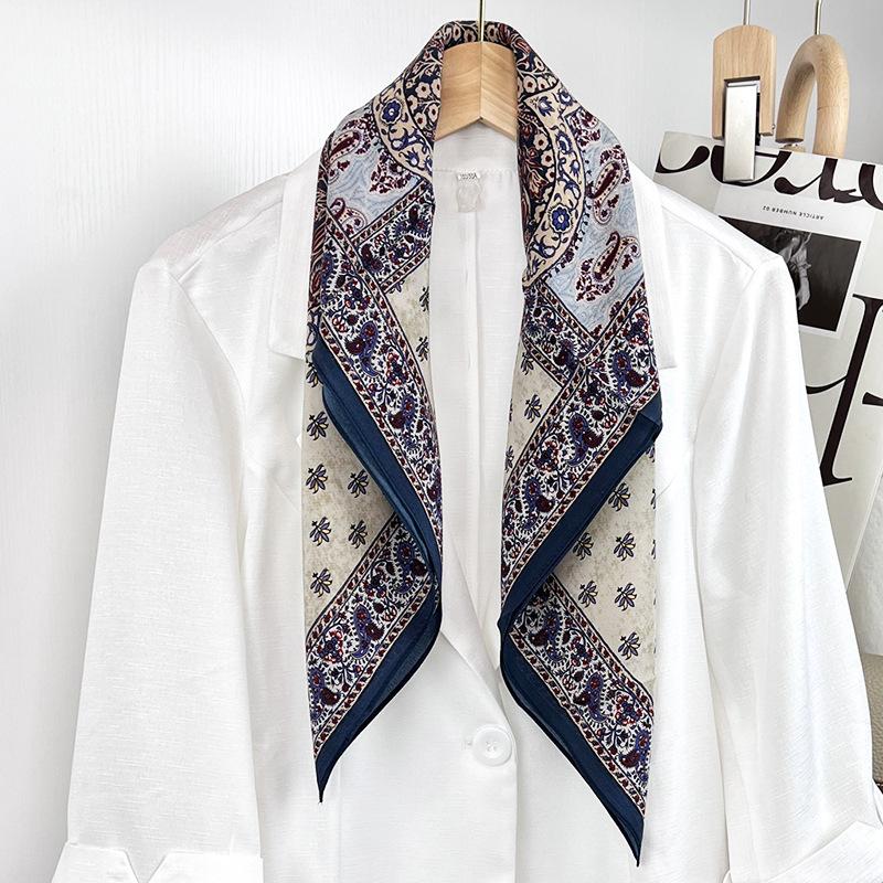 Girls Professional High Sense Spring Summer Versatile Fashion Scarf Temperament Women Retro Mulberry Silk Square Scarf