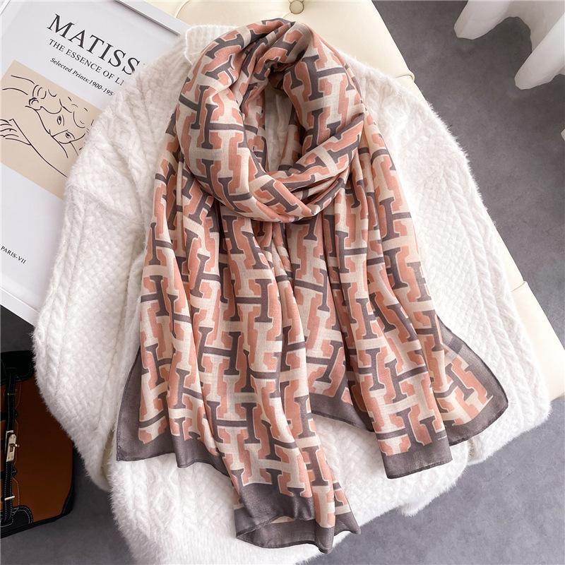 Letter Contrasting Color Scarf Style Street Fashion Shawl High-end Cotton and Linen Scarf Shawl Dual-purpose Large Size
