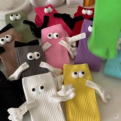 1 Paar Magnetische Hand-Socken Einfarbige Lange Socken mit 3D-Charakter Hände Halten Tragbare Socken Tägliches Tragen