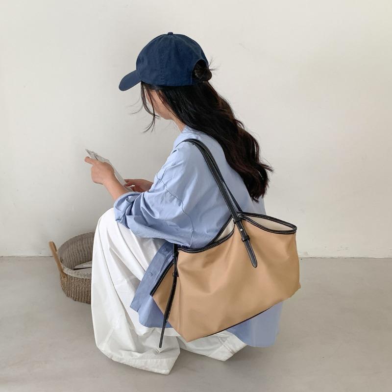 Nylon New Women's Shoulder Bag Trendy Commuter Big Bag Casual Versatile Large Capacity Tote Bag Women