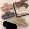 Fashion Plush Scratch Clip with High End Feel Large Autumn and Winter Hair Clip Shark Hair Clips Headband Cute Furry Hair Clips