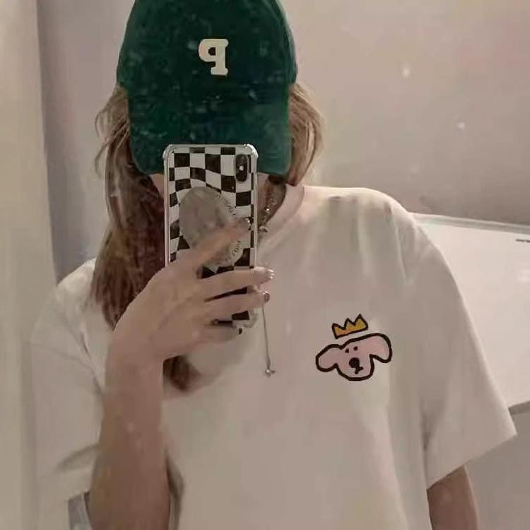 Dámské bílé bavlněné nadměrné tričko s krátkým rukávem - Trendy high street styl na léto