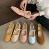 In the Spring and Autumn of 2025, the New Models Will Add a Sense of Design, a Word Buckle, Mary Jane Single Shoes, Doudou Shoes, Shallow Mouth Fr