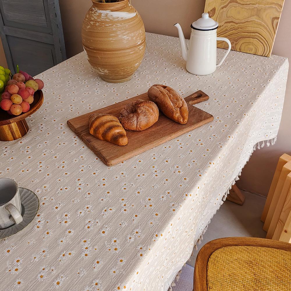 1 piece, tablecloth, tassel small fresh countryside style table decoration, rectangular daisy pattern dustproof tablecloth with