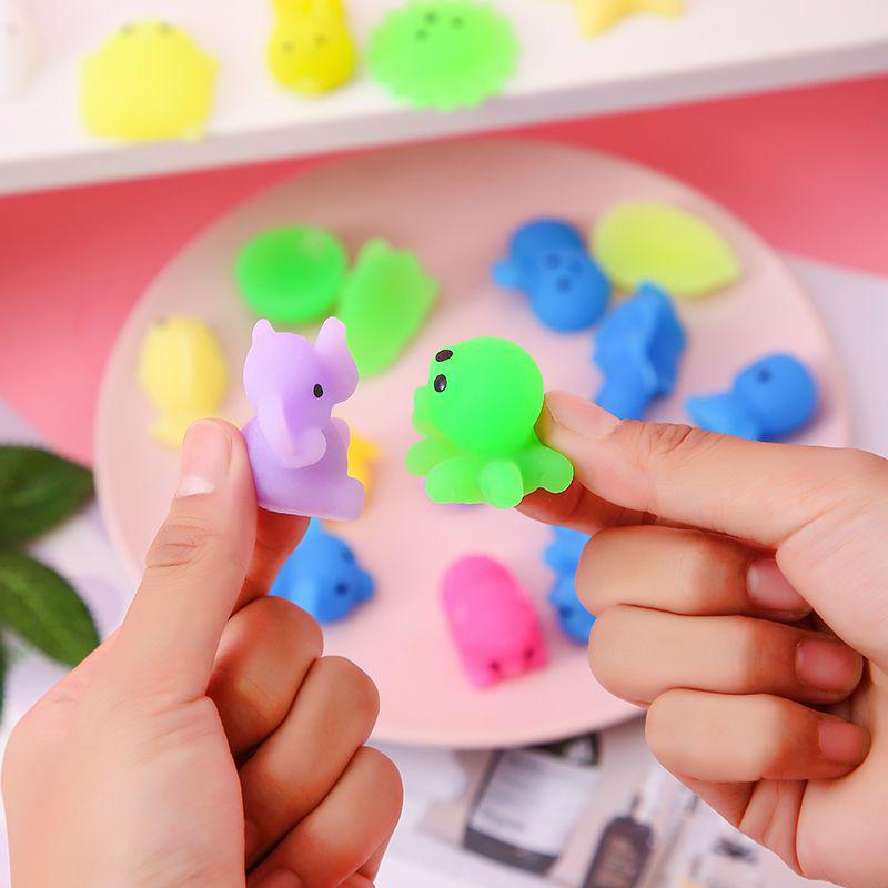Adorable Animal Stress Relief Squeezy Balls - Fun Handheld Toys for Kids