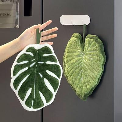 Green Leaf Hand Towel Soft Absorbent Alocasia Leaf Towel Monstera Leaf Hand Towel with Hanging Loop for Home Bathroom Kitchen