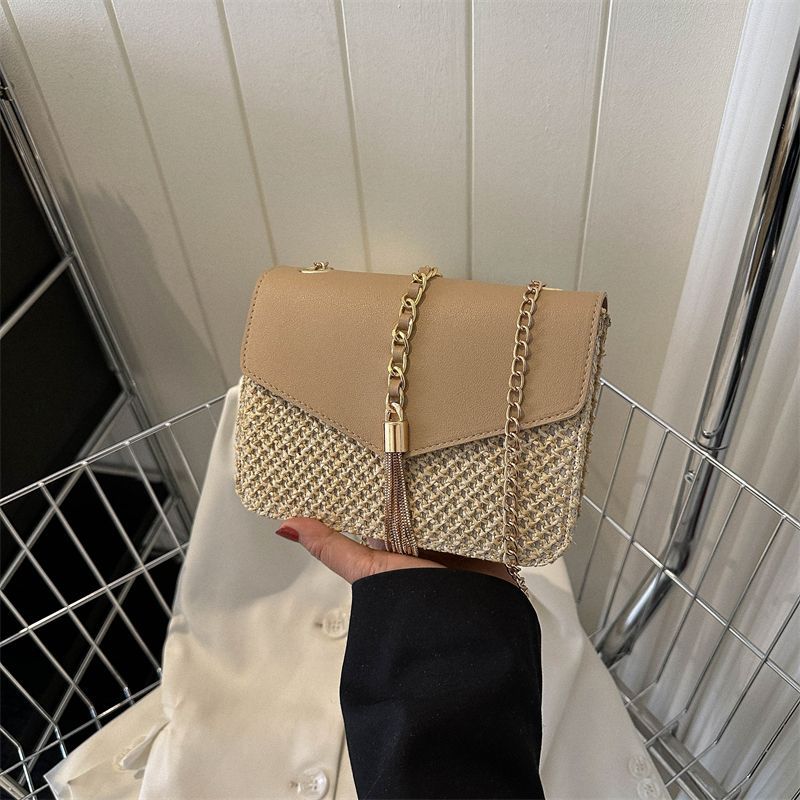 Summer Straw Woven Bag Women's Small Bag 2025 New Fashion Shoulder Woven Chain Foreign Style Messenger Versatile Small Square Bag