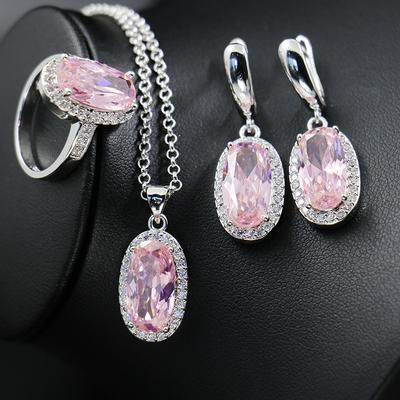 Yeni Oval Zirkon Kolye Küpe ve Yüzük Üç Parça Seti Moda ve Hafif Lükstür