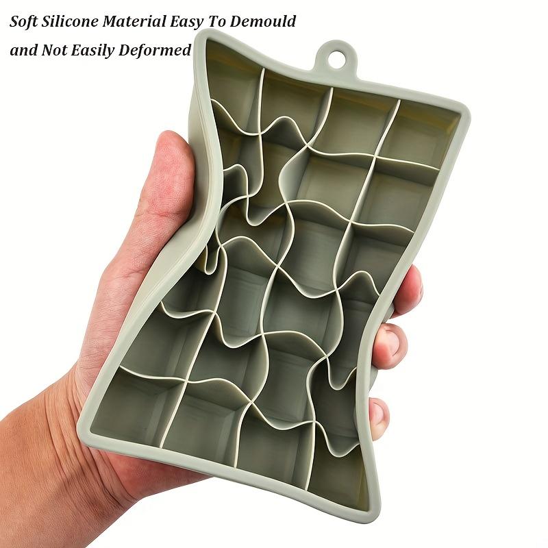 24-Grid Silicone Ice Cube Tray with Lid, Food Grade BPA-Free Easy Release Ice Mold for Home Bar, Kitchen, Cocktails, Whiskey