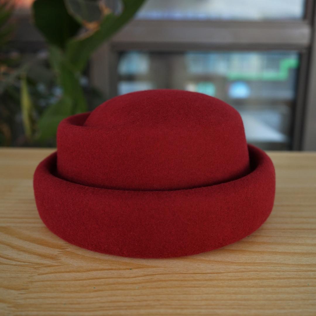 Японский ретро ангорский красный шерстяной берет женский осенне-зимний французский милый элегантный завитый подарочная шляпа M（56-58cm）