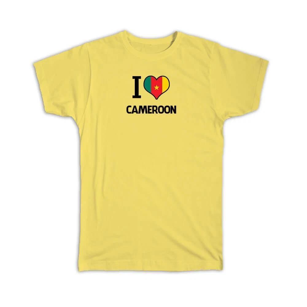 Gift T-Shirt : I Love Cameroon Flag Heart Country Crest Cameroonian Expat 4XL