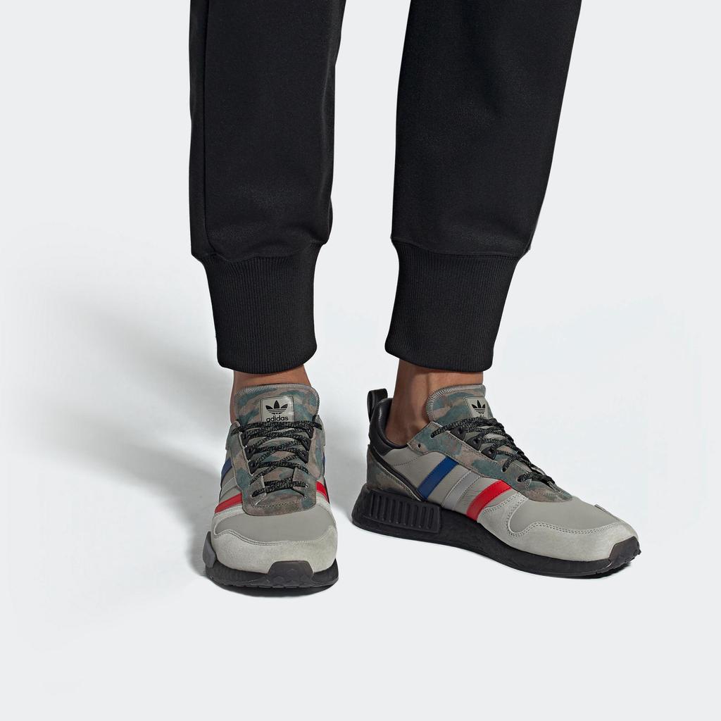 Men's Sneakers adidas Rising StarxR1 Never Camo Pack Core Black/Metallic Silver/Sesame