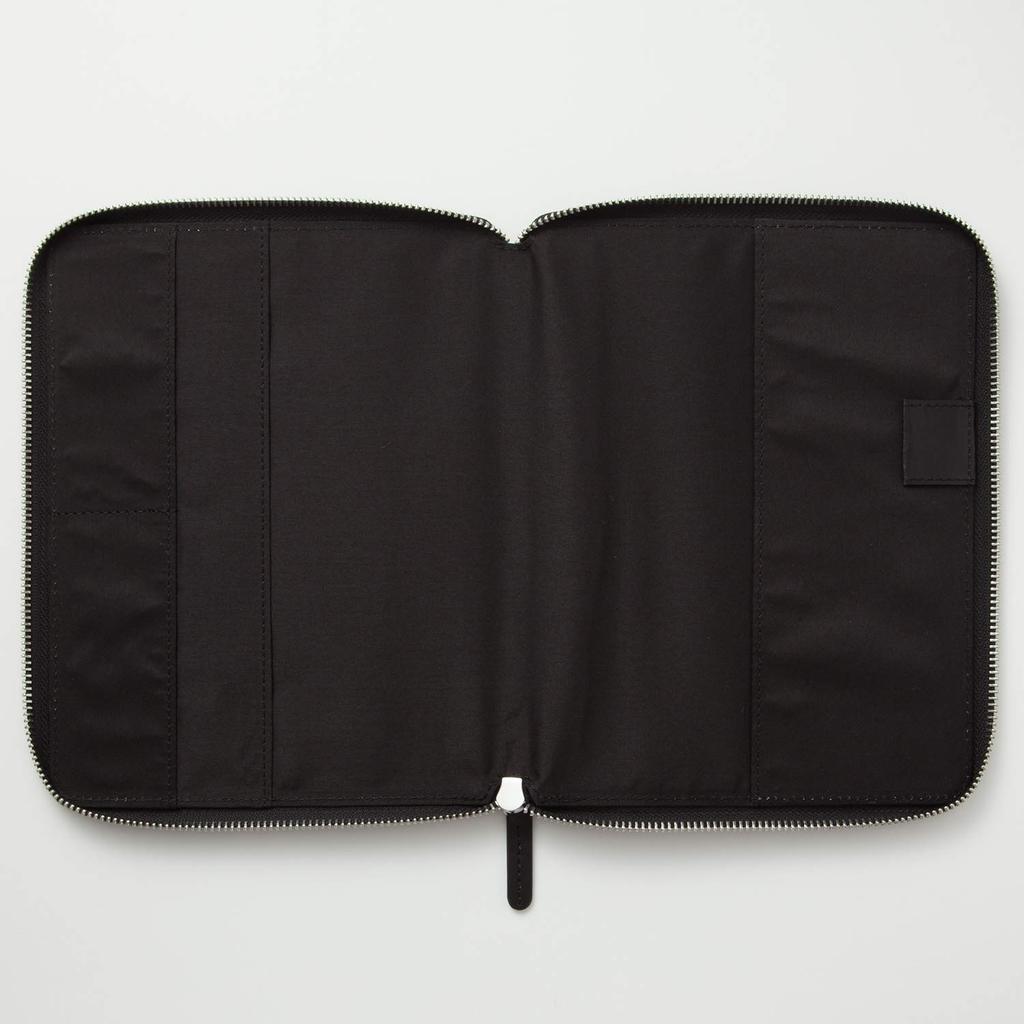 Laconic A5 Round Zipper Notebook Black Cover, LDC10-370BK